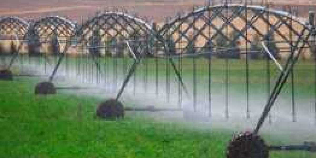 What is smart irrigation What are the characteristics of smart irrigation systems
