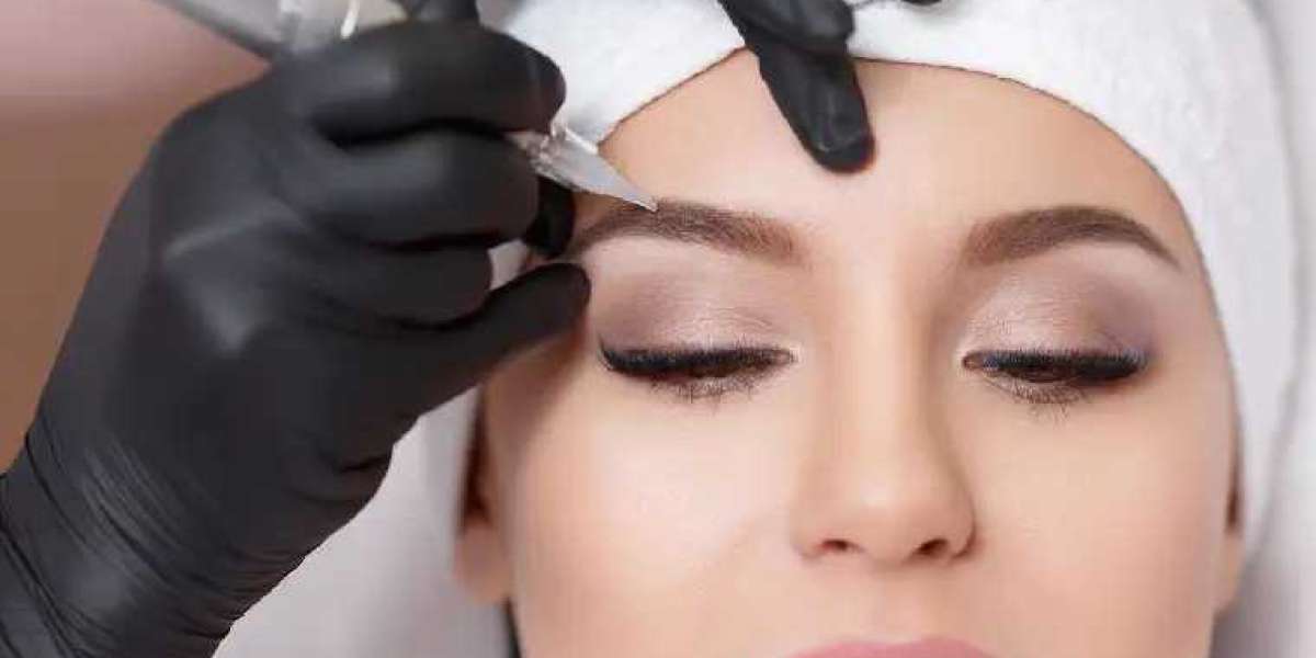 The Difference Between Microblading and Micropigmentation: A Comprehensive Guide