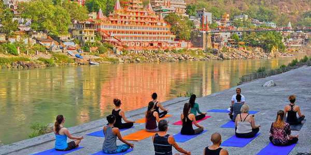 Create Your Zen: A Memorable Yoga Retreat in Rishikesh