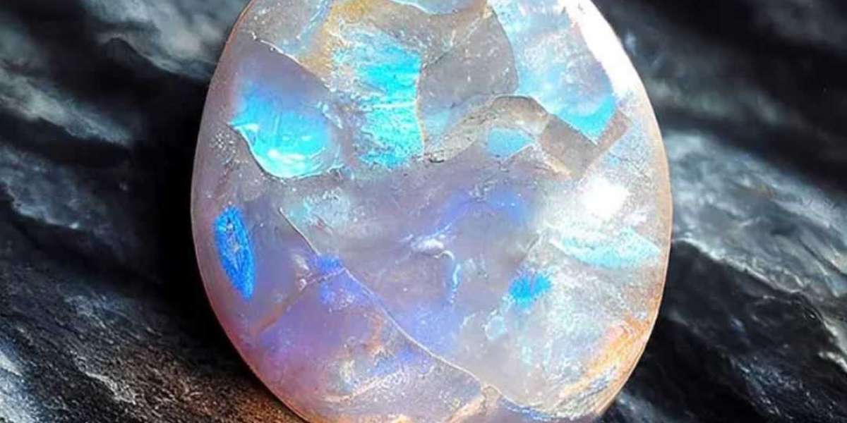 Moonstone: Secrets and Symbolism as a Gemstone