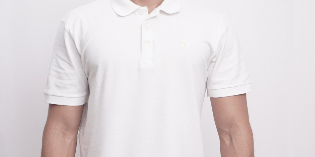 Your Perfect Polo Awaits – Buy Polo T-shirts Online from Yanaa Today!