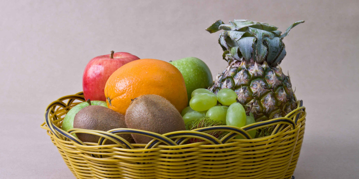 Best Fruit Baskets to Send This Ramadan – A Sweet & Juicy Surprise!