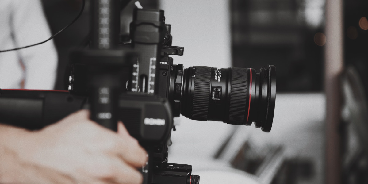 A Step-by-Step Guide to Capturing Every Moment: Event Videography Tips for Dubai Events