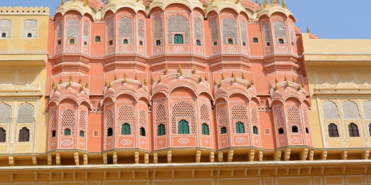 Royalty with the Best Rajasthan Tour Packages