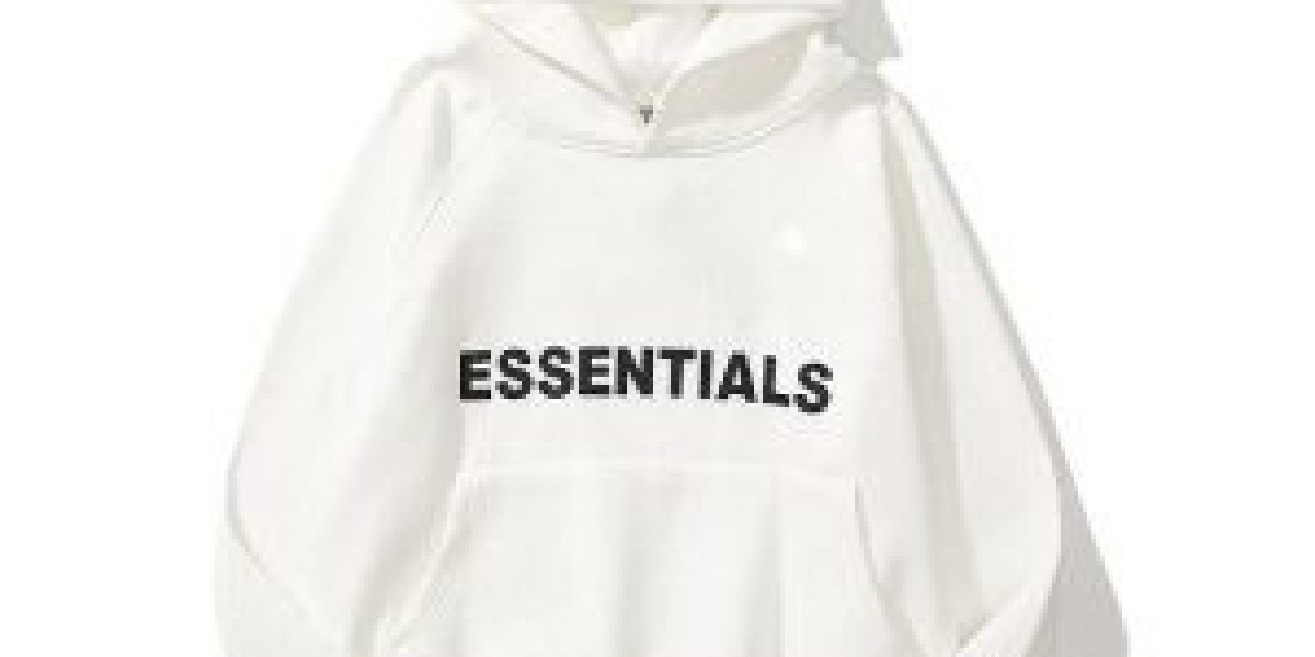 Fear of God Essentials vs. Other Streetwear Brands Compared