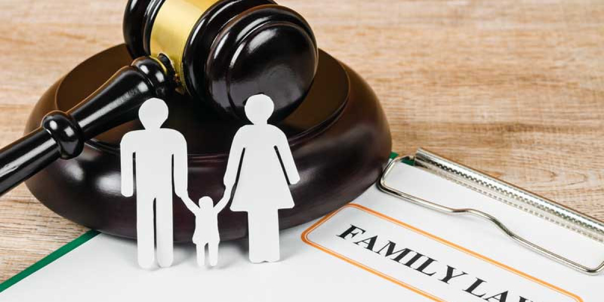 How an Immigration Lawyer Can Make Your Journey Smoother