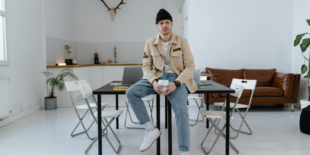 Hot Desking in London: Everything You Need to Know Before You Book